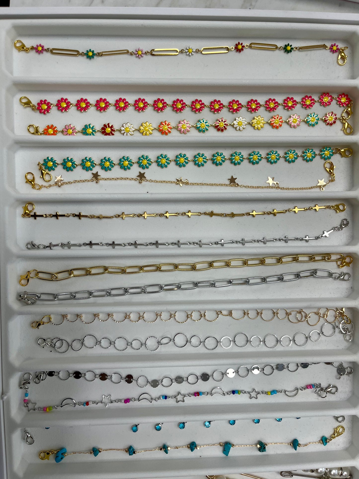 Hat Chains