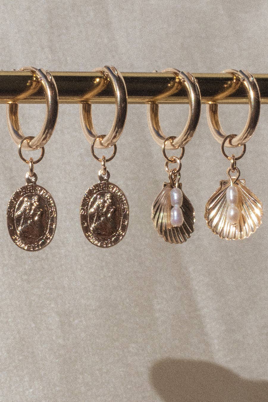 Lola Pearl Hoops