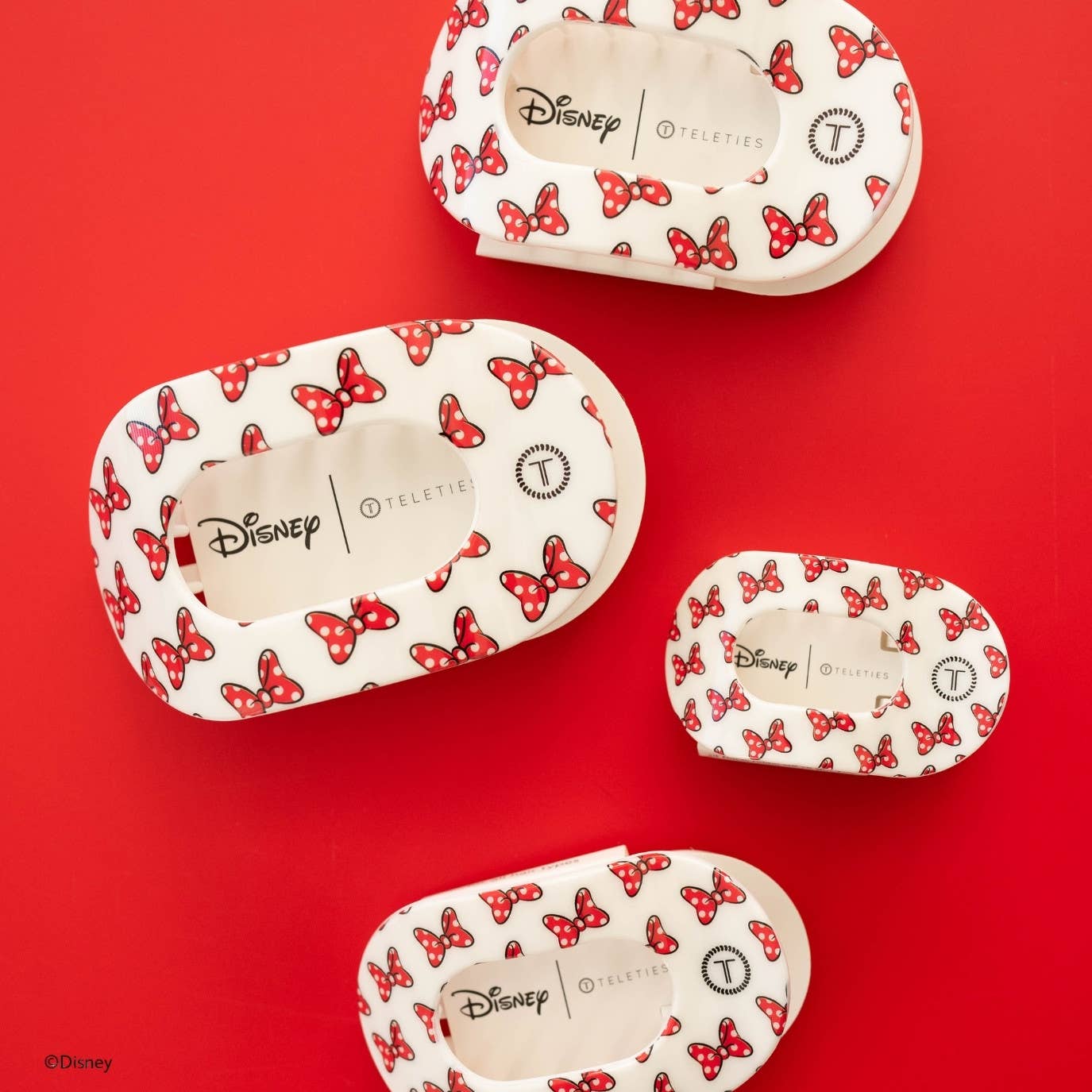Flat Round Hair Clip | Medium | Minnie Mouse Loves Her Bows!
