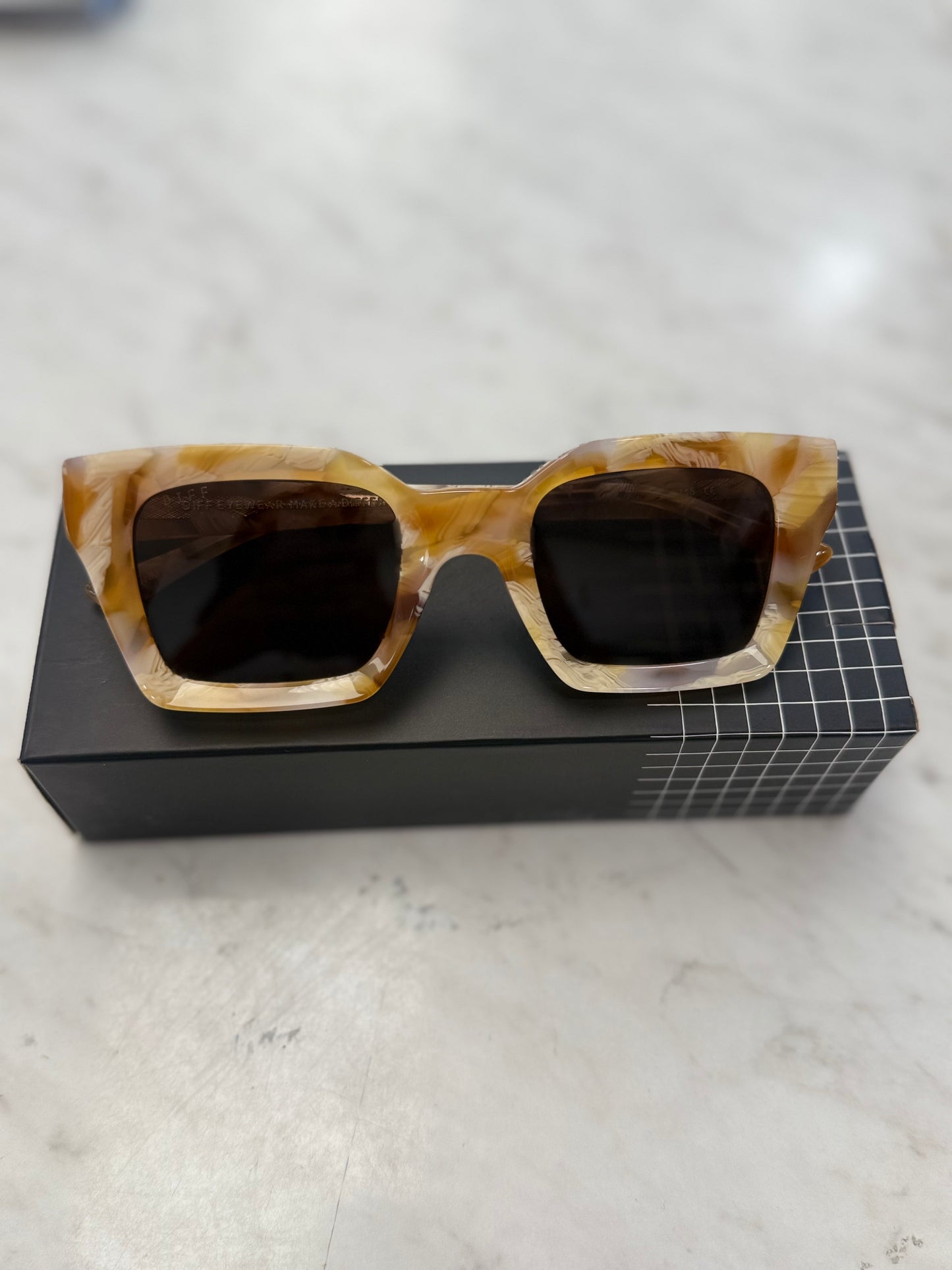 Greer Sunglasses- Brown