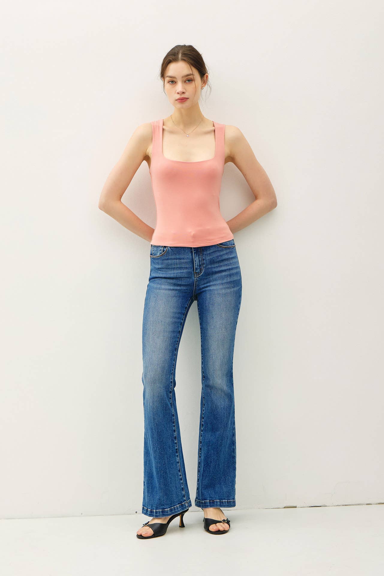 DOUBLE LINED SQUARE NECK TANK