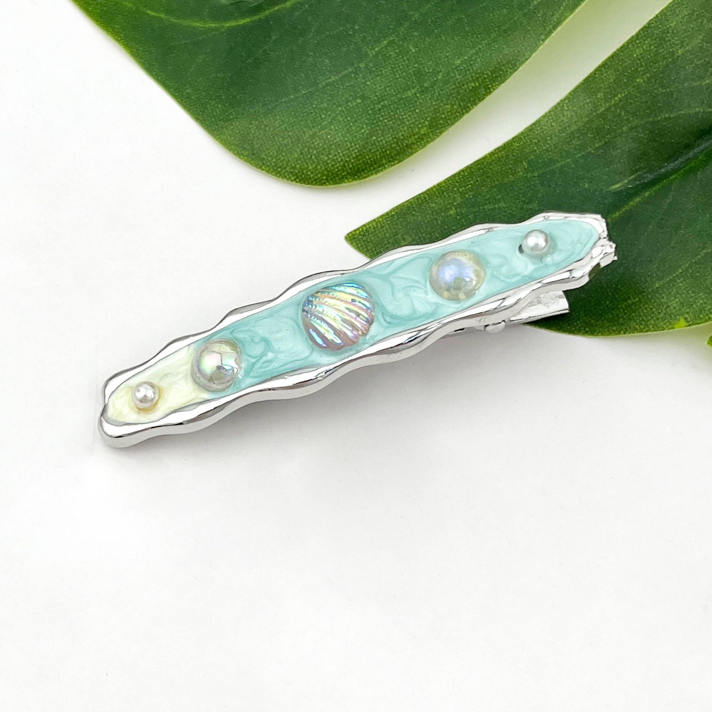 Seashell & Conch Hair Clip, Ocean-Inspired Hair Barrette