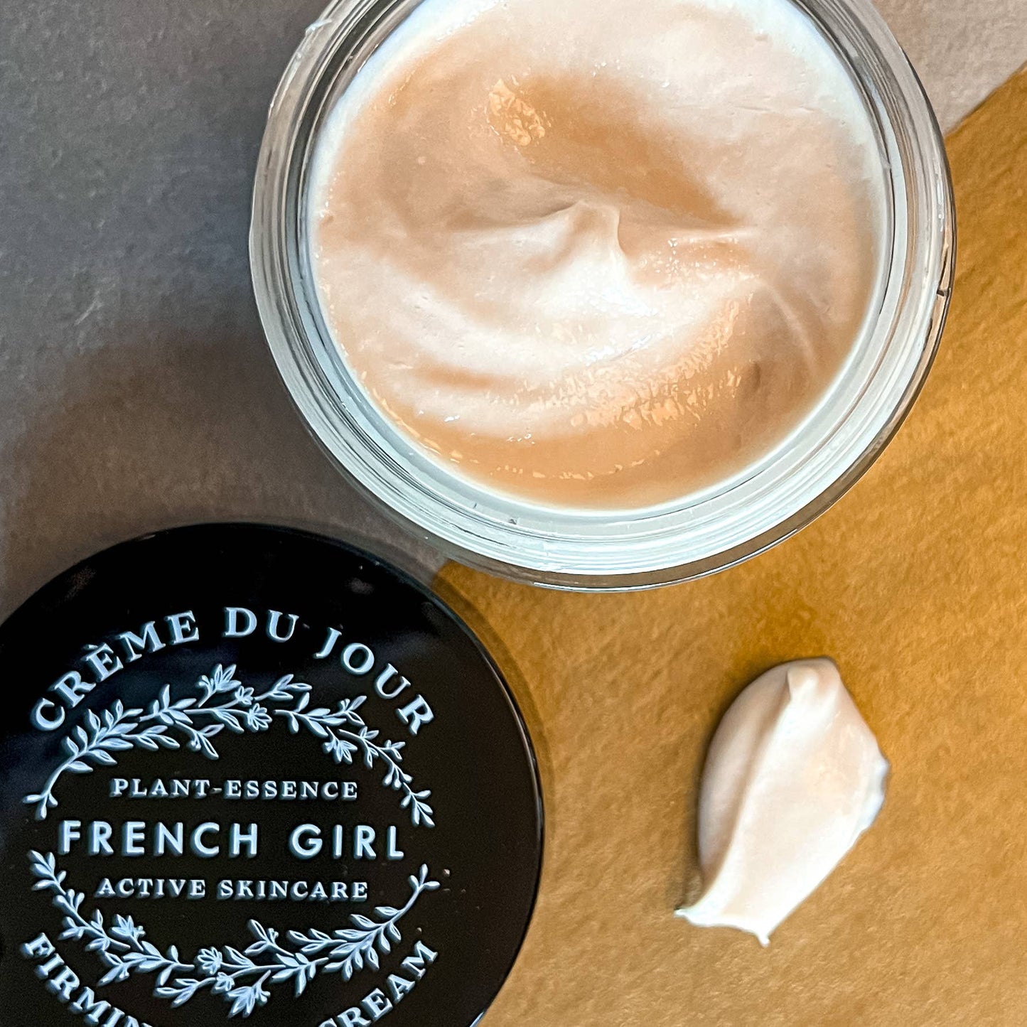 Organic Crème Du Jour Skin-Firming Body Cream - 100mL