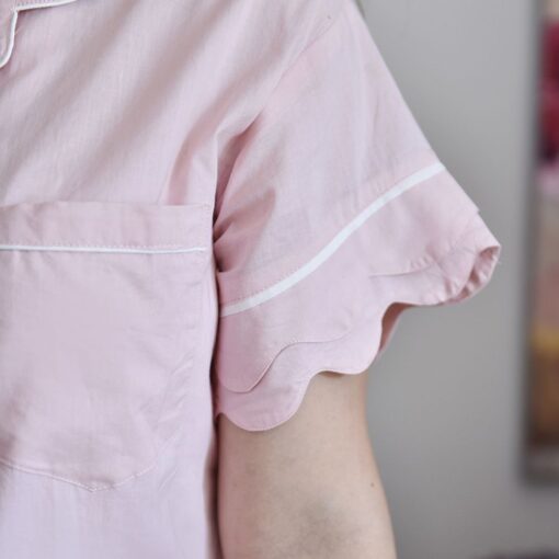 Pink Women’s Scalloped Edge Shortie PJ &Blue Blossom Lined Wash Bag Set