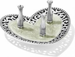 Lacie Daisy 3 Ring Holder