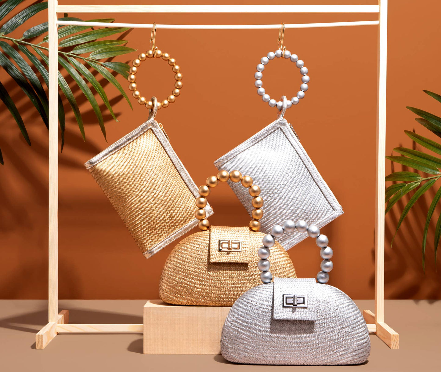 Silver Woven Straw Resort  Wristlet Clutch Pouch | Summer